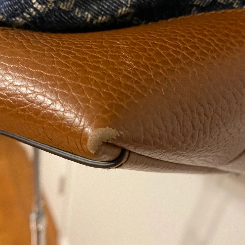 Gucci Tote Bag - Picture 12 of 16